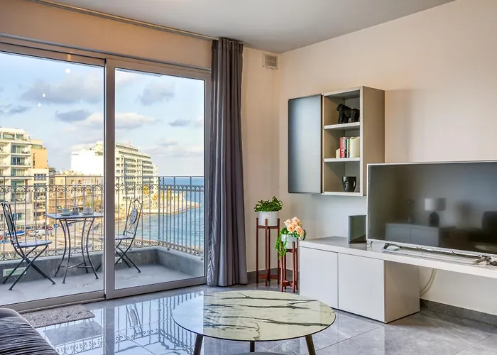 Elegant Seafront Apartamento *