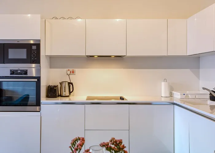 Elegant Seafront Apartamento